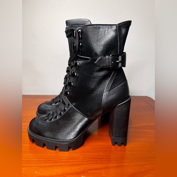 NEW Christian Louboutin Macademia 100 Black Ankle Boots Size 38 - Picture 4 of 10